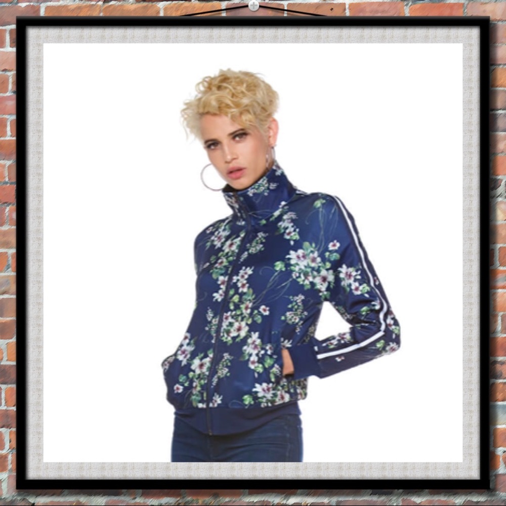 Carmin Navy Floral Print Jacket